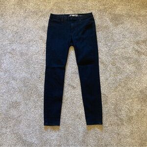 Black Skinny Jeans